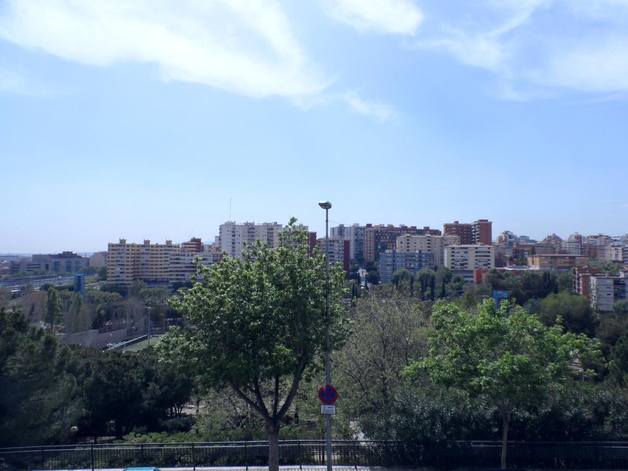 Cheap Booking Rooms L'Hospitalet de Llobregat Esterno foto
