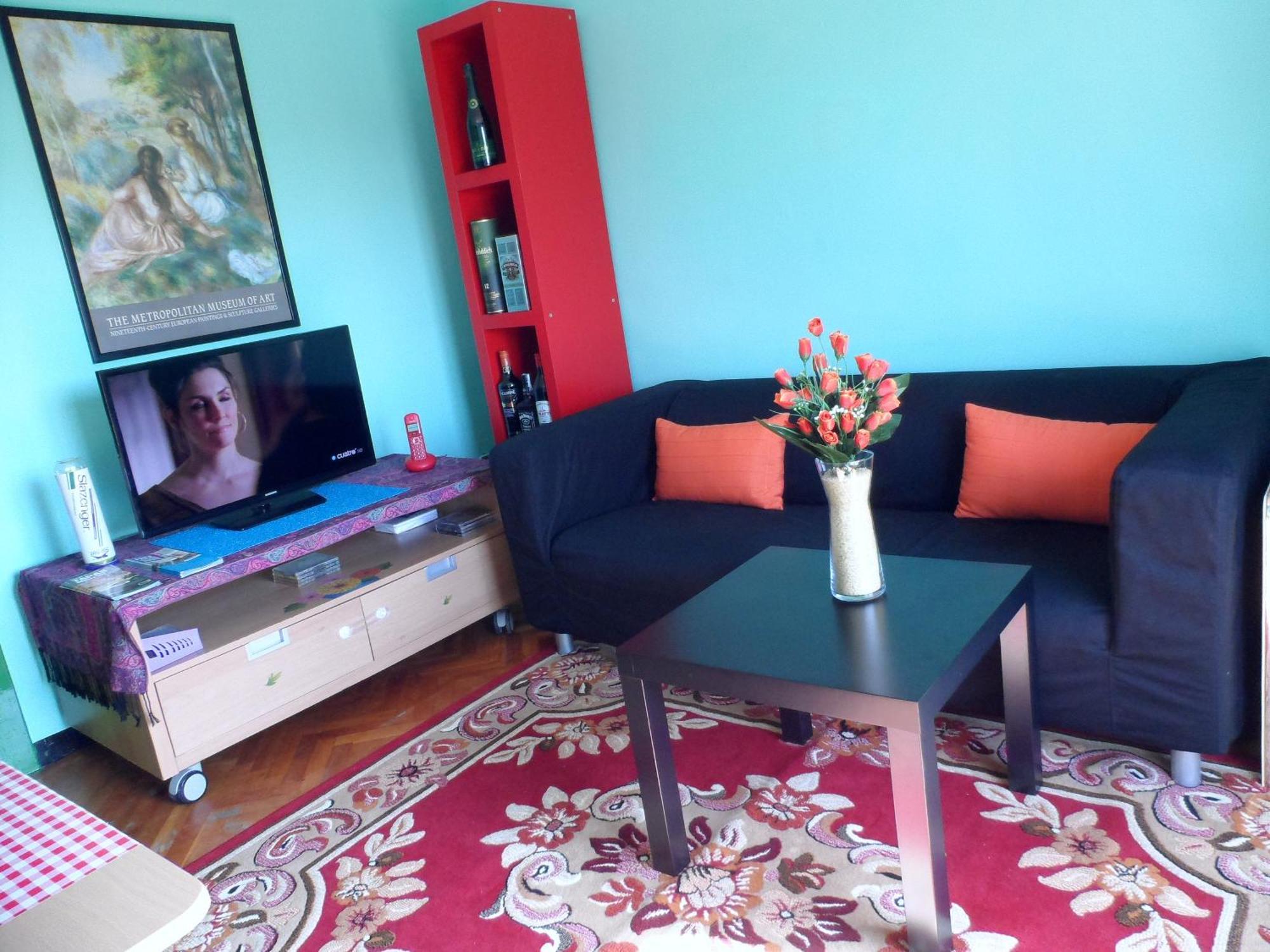 Cheap Booking Rooms L'Hospitalet de Llobregat Esterno foto